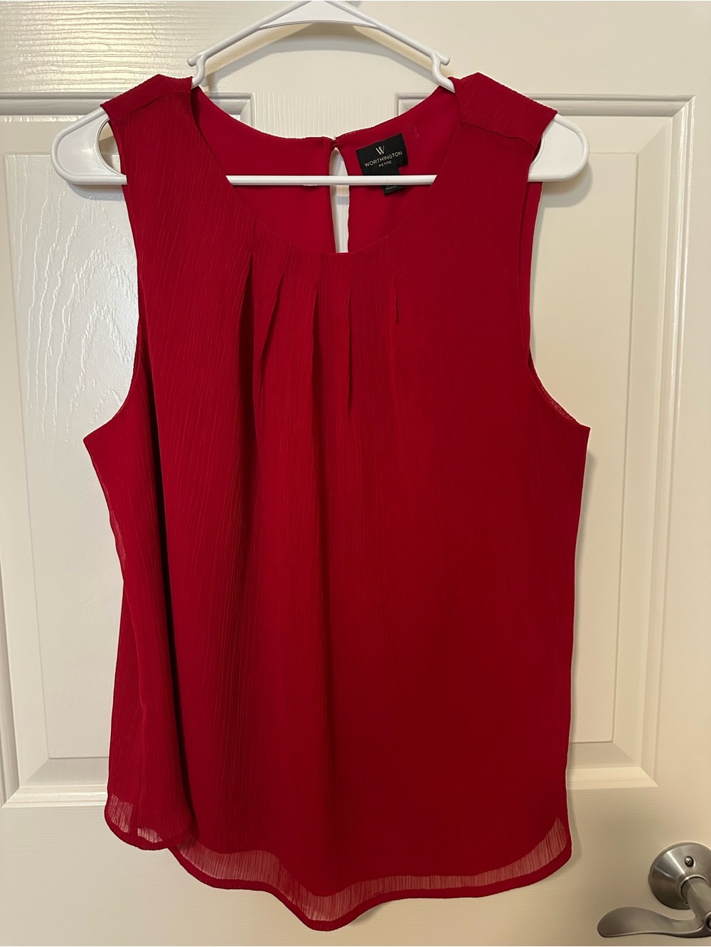Women's Sleeveless Shirt Size Petite XL PXL Worthington Red Pleated Blouse
